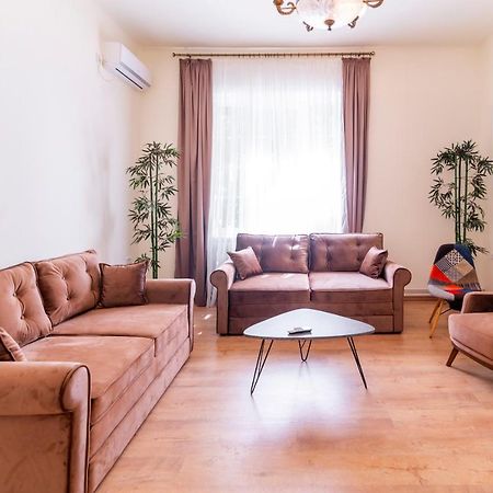 Jevrejska - Central Apartment With Free Parking 노비사드 외부 사진